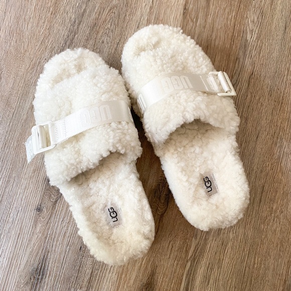 Ugg Fluffita White Slipper Sandal • Women’s Size 9 - Picture 6 of 11